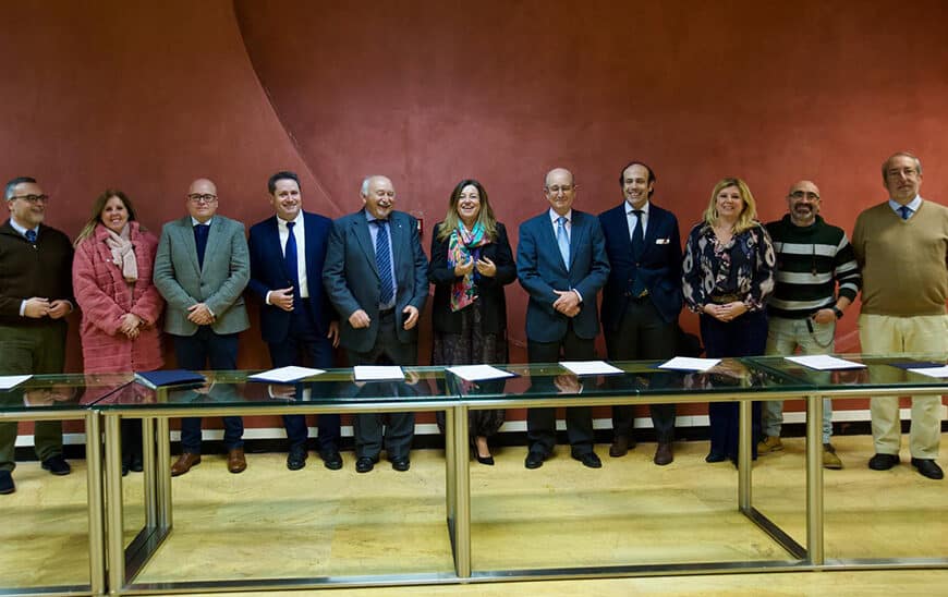 Acuerdo entre Junta, sindicatos y patronales para facilitar la jubilación parcial del profesorado en enseñanza concertada