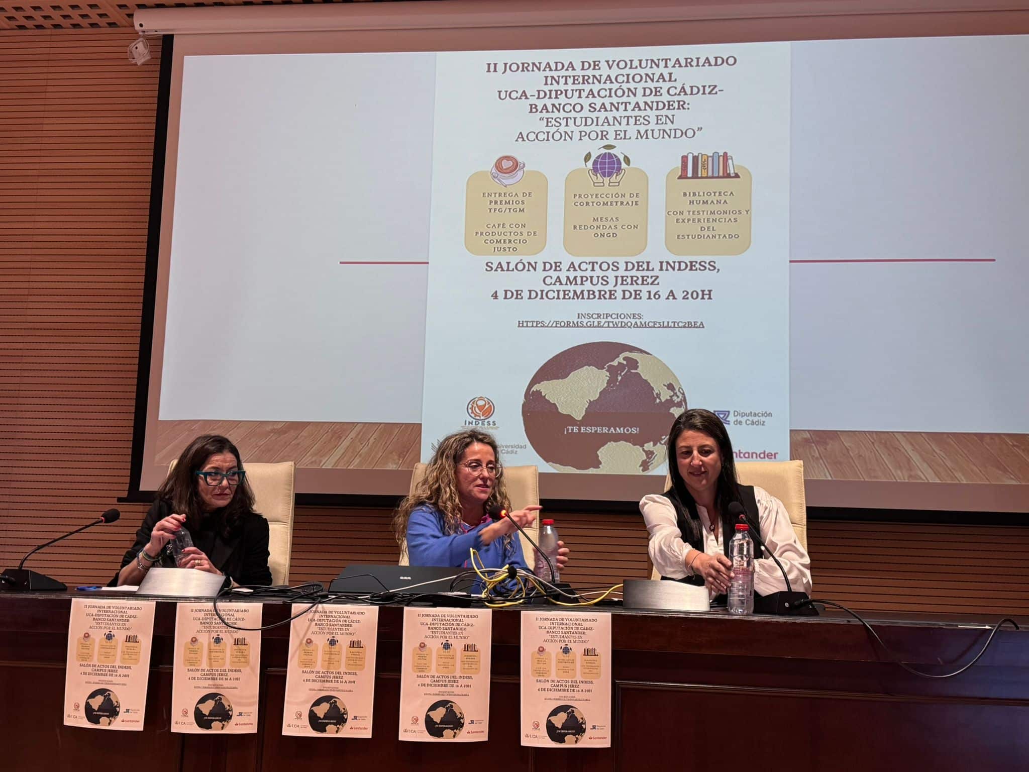 Ana Moreno participa en Jerez en unas jornadas sobre voluntariado internacional