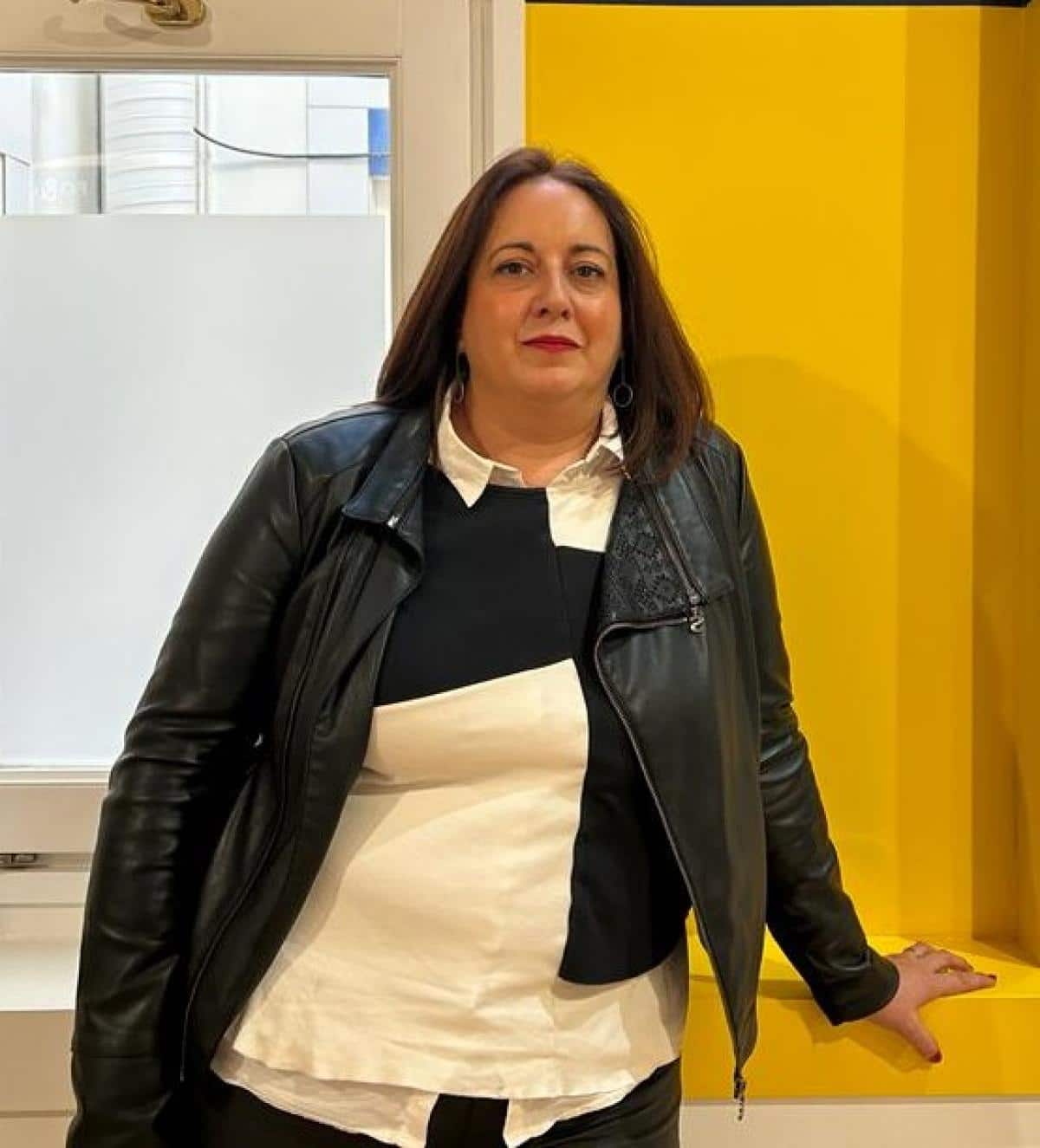 Análisis del Año 2025: Perspectivas y Tendencias 1 Silvia de la Torre García realiza un análisis de la situación actual.