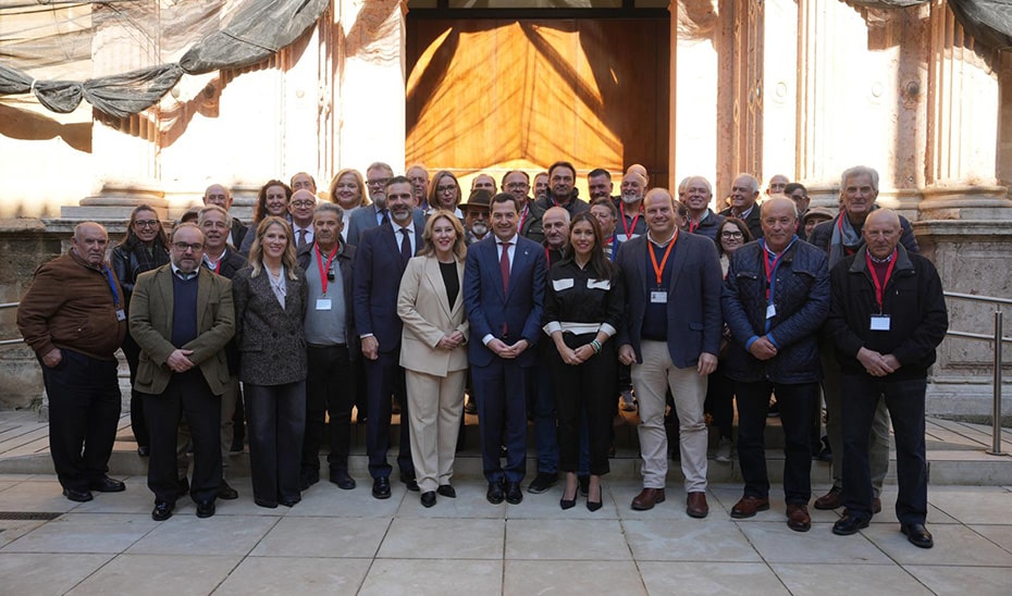 Aprobación de la Ley para la Protección y Ordenación del Patrimonio Público Andaluz por el Parlamento de Andalucía 1 Aprobación de la Ley para la Protección y Ordenación del Patrimonio Público Andaluz por el Parlamento de Andalucía