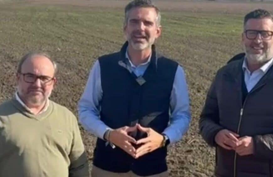 Sanromán, Fernández-Pacheco y Ruiz analizan la situación de las infraestructuras hídricas y políticas del agua en Sevilla