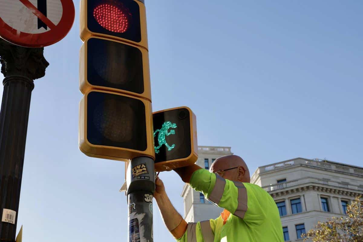 CCOO Cádiz denuncia a ACISA por desatender los derechos laborales de su equipo 1 CCOO Industria Cádiz denuncia a ACISA por vulnerar los derechos laborales desde hace 3 años