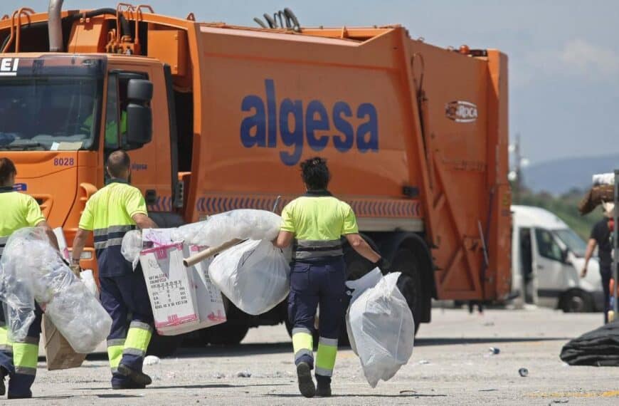 Cerca del medio centenar de puestos de trabajos son los que desde CCOO calculamos que se han amortizado en la limpieza viaria y que deberían de estar cubiertos a día de hoy