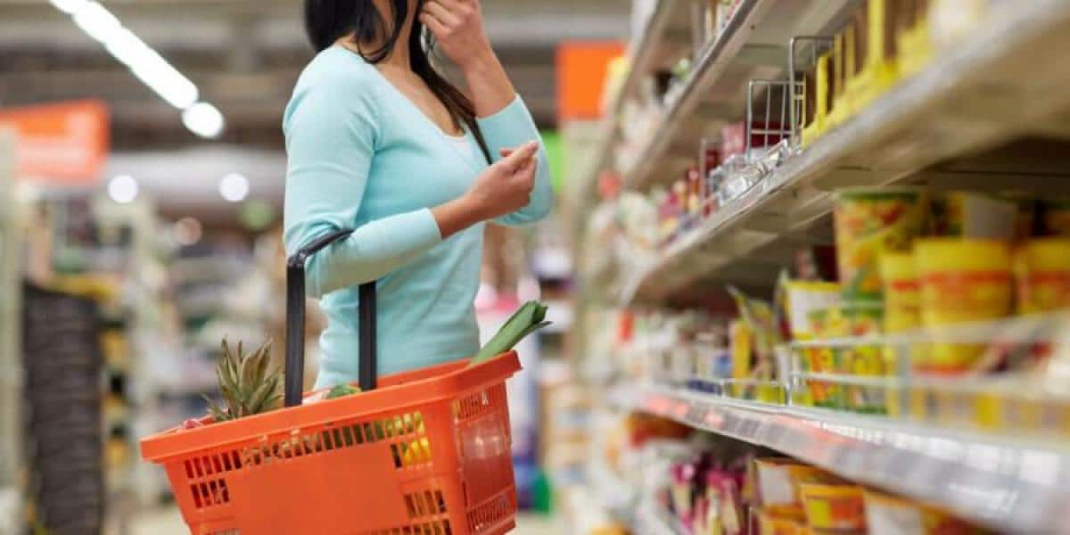 CCOO advierte que Granada continúa en la precariedad salarial a pesar del aumento de ingresos según el informe de rentas 2024 de la Agencia Tributaria 1 CCOO reclama mejoras salariales de cara a 2026