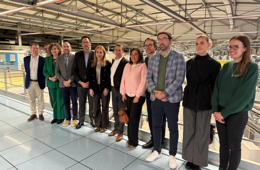 Cádiz se presenta en Grenoble como un aliado en innovación, energía y transformación digital