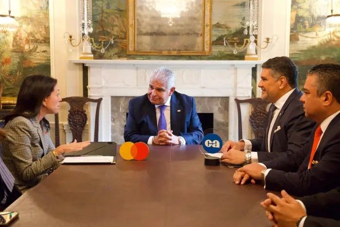 Caja de Ahorros y Mastercard Revolucionan la Entrega Digital de Subsidios Estatales en Panamá 1 María MR