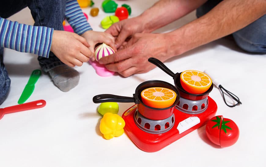 Campaña de Consumo Inspecciona 500 Juguetes para Garantizar una Navidad Segura