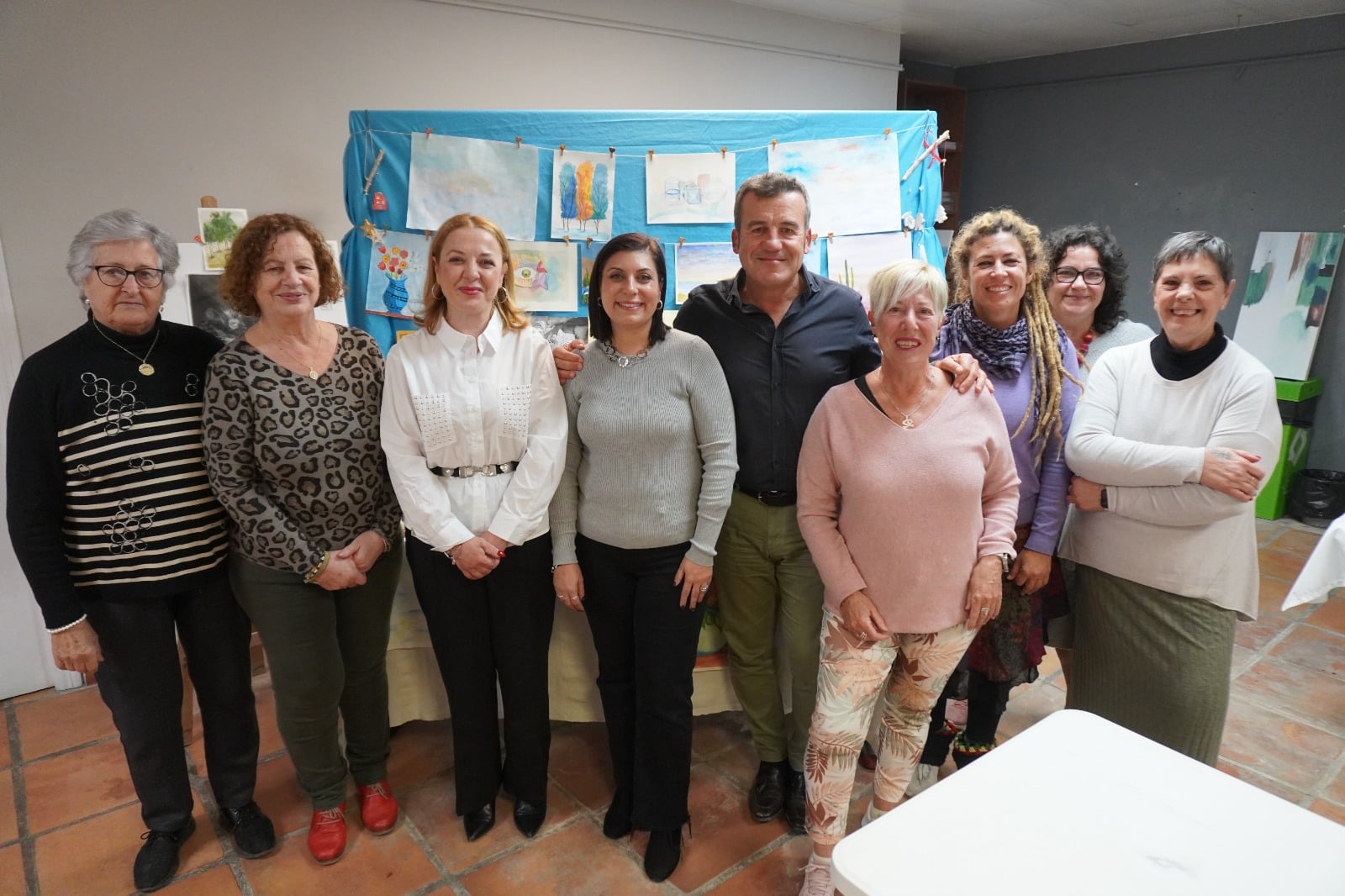 Cierre del Taller de Pintura 'Carmen de Burgos' organizado por la Diputación y Carboneras 1 Cierre del Taller de Pintura 'Carmen de Burgos' organizado por la Diputación y Carboneras