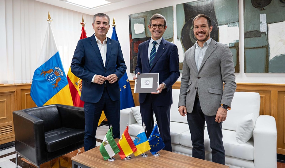 Colaboración Energética: Andalucía y Canarias Unen Fuerzas en Política Energética 1 Colaboración Energética: Andalucía y Canarias Unen Fuerzas en Política Energética