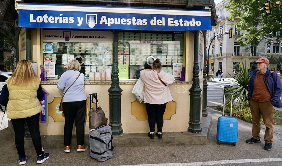 Cómo la Junta Protege tus Compras: Evita Estafas y Detecta Décimos Falsos en la Lotería de Navidad 1 Cómo la Junta Protege tus Compras: Evita Estafas y Detecta Décimos Falsos en la Lotería de Navidad