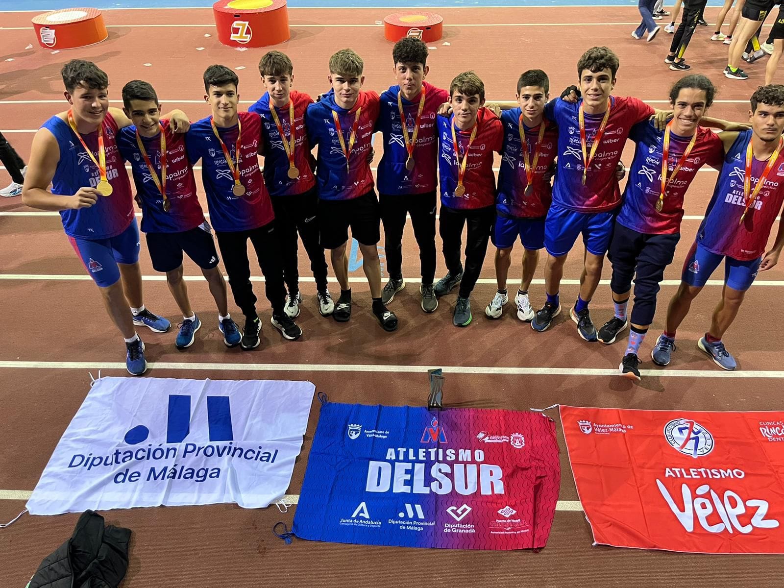 DELSUR-COOP. LA PALMA: CAMPEÓN DE ESPAÑA SUB16 POR CLUBES – FAA 1 claudia