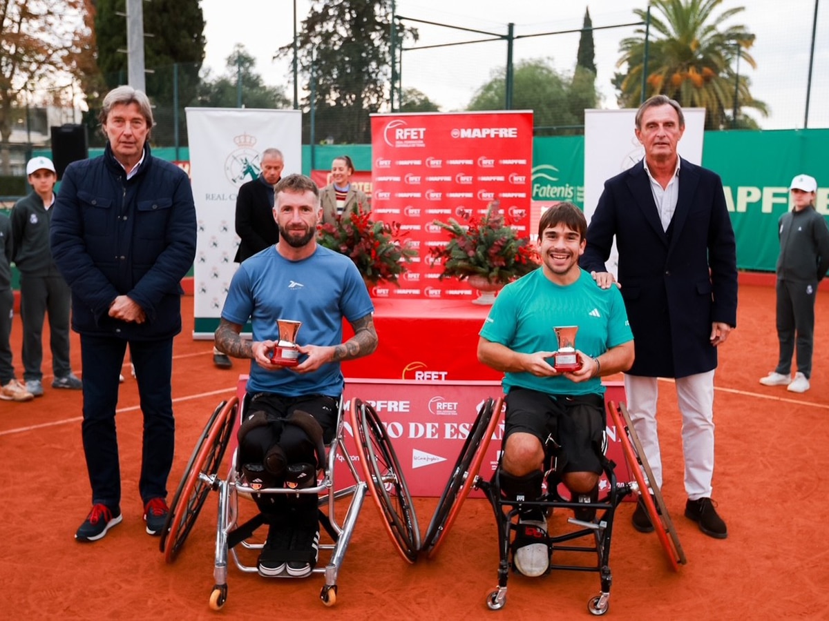 De la Puente y Bukala, campeones de España de dobles en el Real Club Pineda de Sevilla 1 De la Puente y Bukala, campeones de España de dobles en el Real Club Pineda de Sevilla