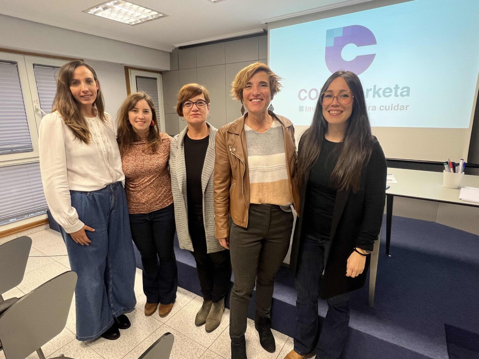 El Colegio de Enfermería de Gipuzkoa Lanza COEGIkerketa para Potenciar la Investigación en Enfermería 1 El Colegio de Enfermería de Gipuzkoa lanza COEGIkerketa, su nueva línea estratégica para reforzar la investigación enfermera en el territorio