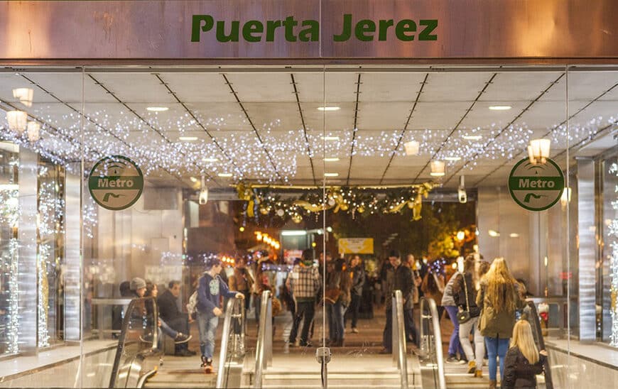 El Consejo de Administración de Metro de Sevilla Aprueba la Adquisición de Cinco Nuevos Trenes