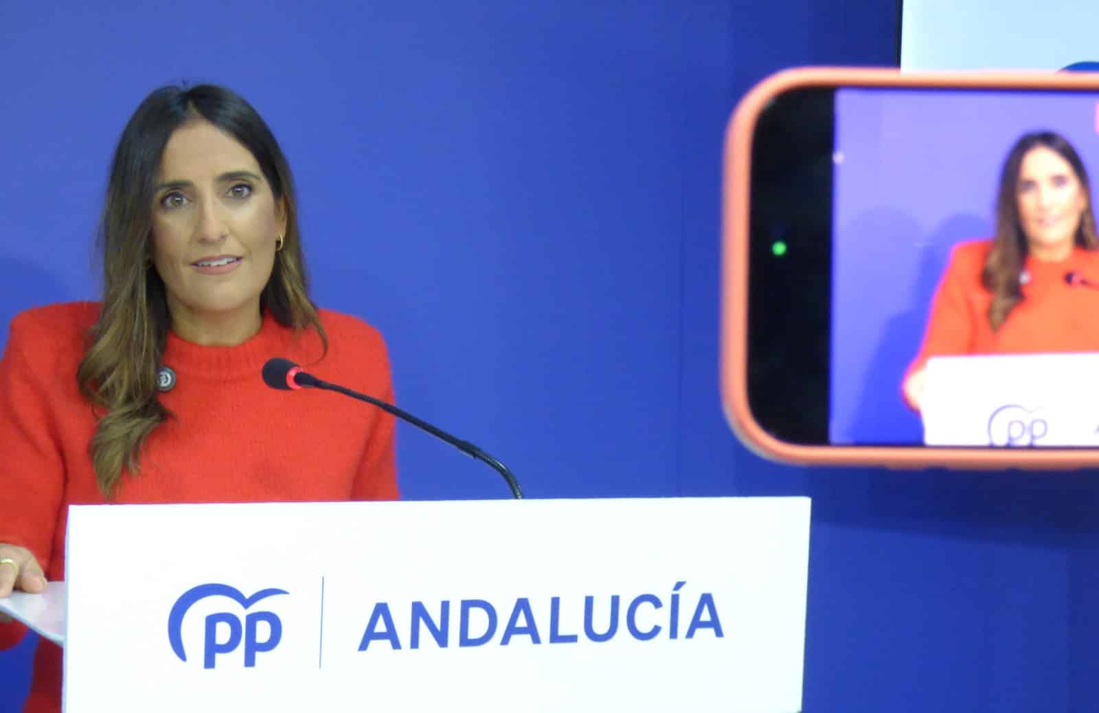 Beatriz jurado, en rueda de prensa sobre los casos de Salazar y Navarro, tapados por María Jesús Montero