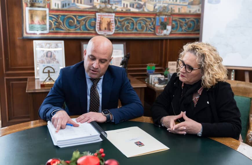 El presidente de la Diputación se reúne con la alcaldesa de Partaloa para fortalecer la colaboración