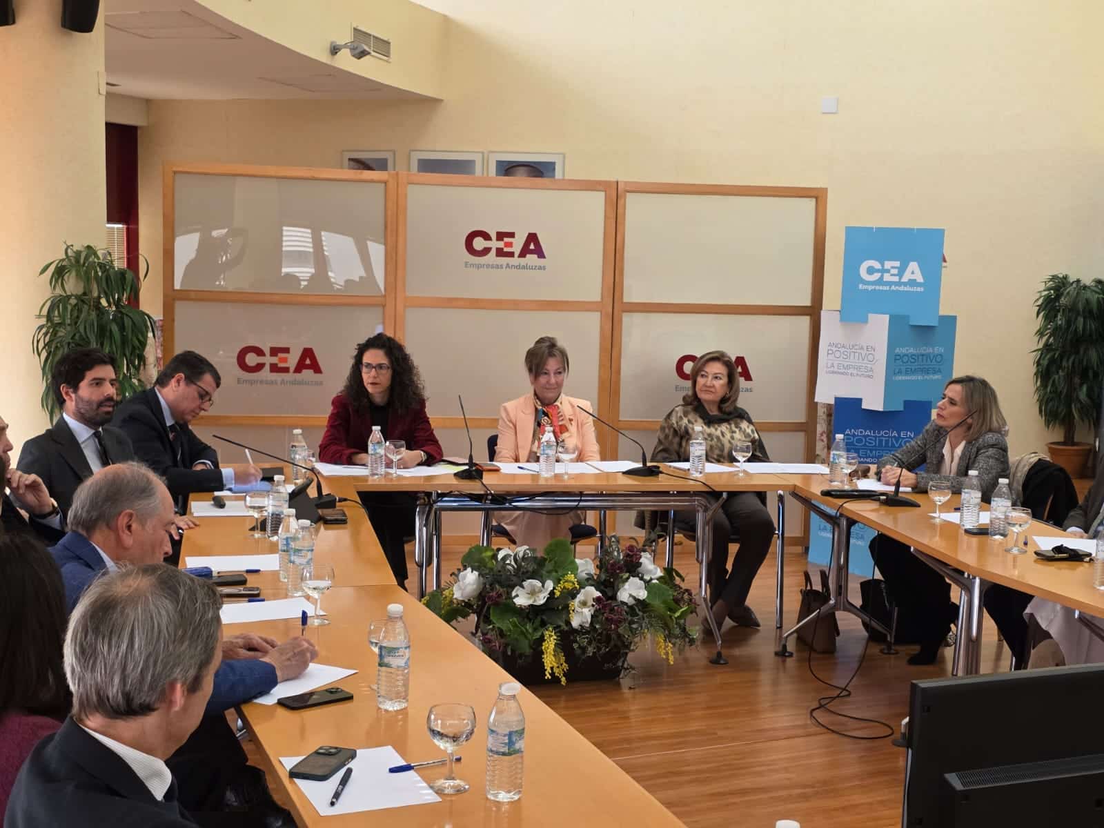 El relevo generacional: clave para el futuro de la empresa familiar andaluza según el Consejo de la Empresa Familiar de CEA