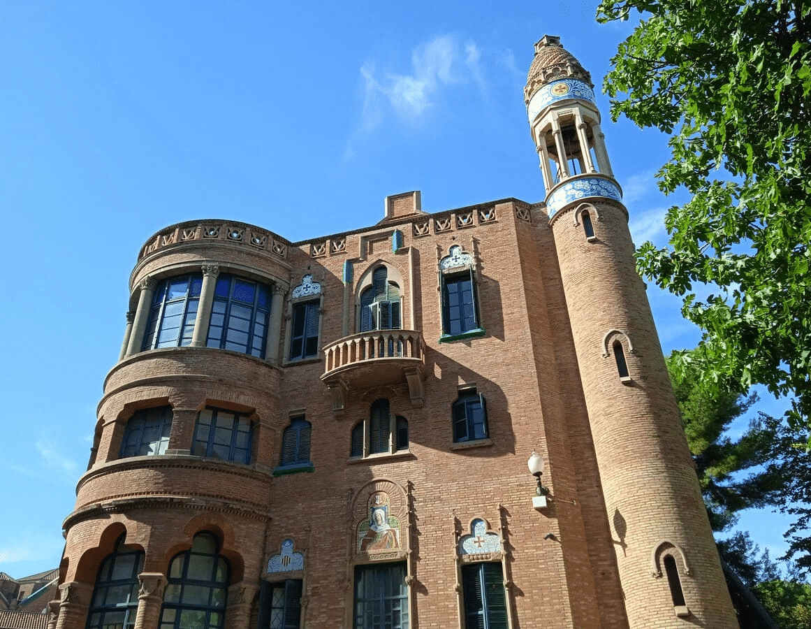 Innovador Avance: El Pavelló de la Victòria y Natur System Lideran la Creación del Primer Hospicio Infantil de Cataluña