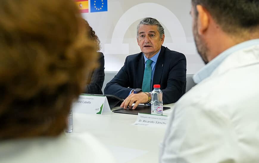 La Junta Anuncia Licitación Inminente para Obras del Centro de Protonterapia en Sevilla