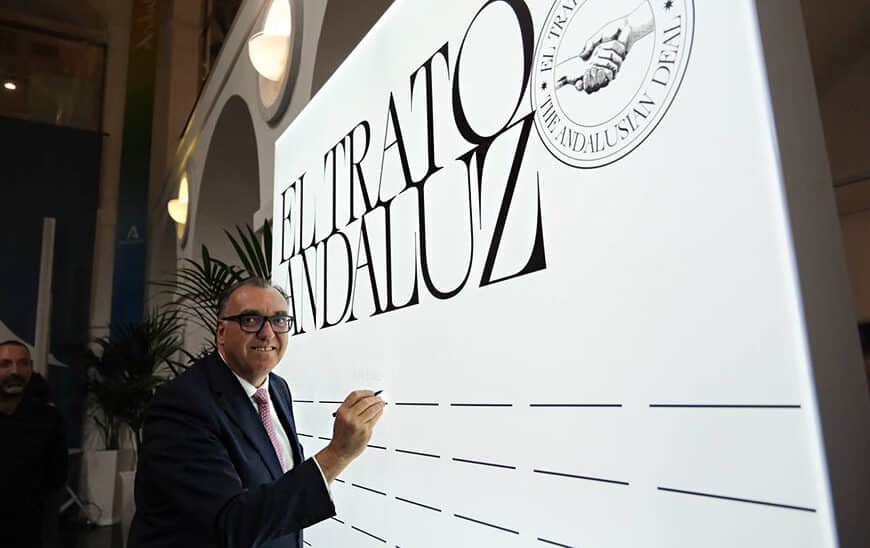 La Junta presenta "El Trato Andaluz", una campaña para fomentar la convivencia entre residentes y visitantes