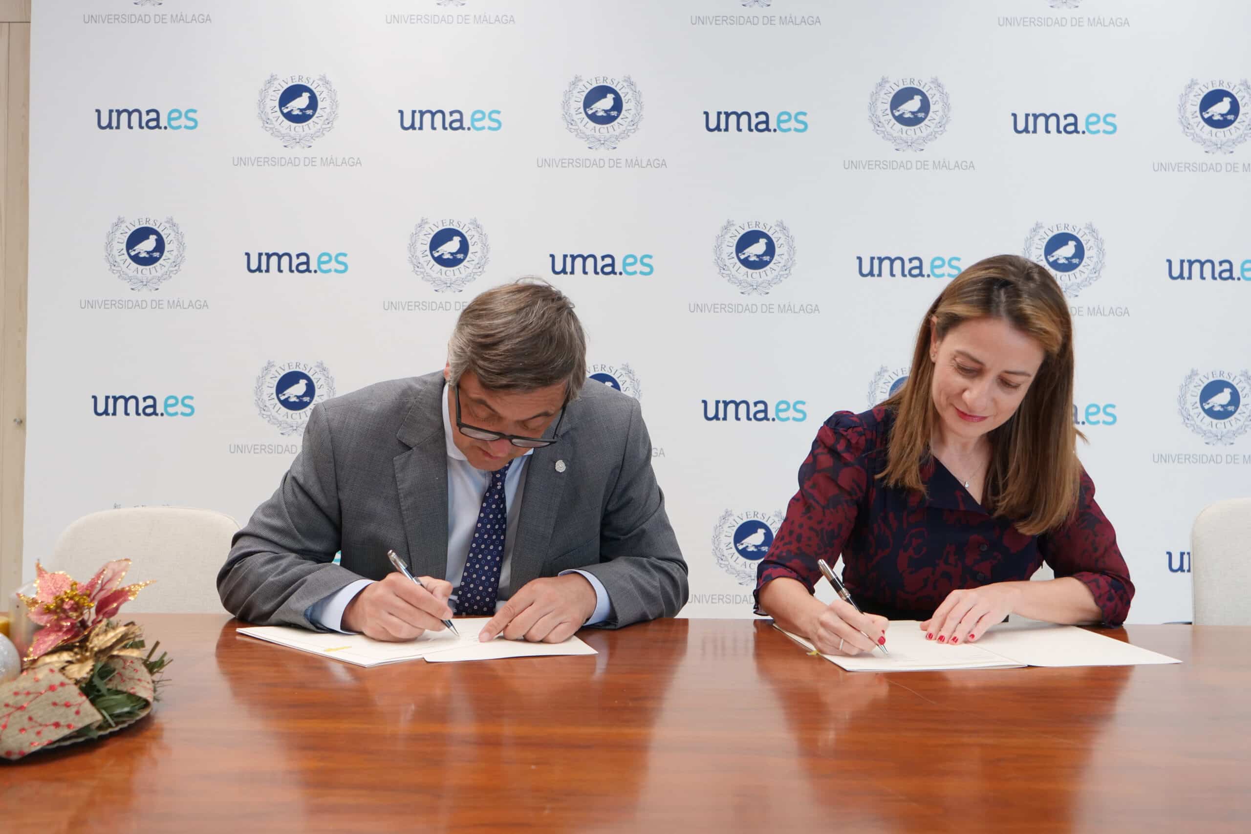 La UMA se convierte en la primera universidad española en firmar un convenio con Oracle para ofrecer acceso gratuito a su formación avanzada 1 Universidad Málaga convenio Oracle formación gratis