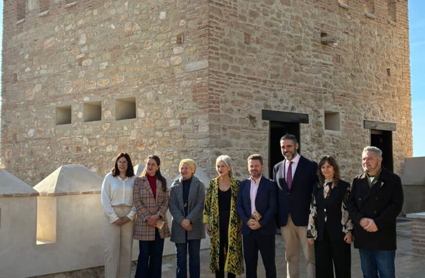 La restauración de la Torre de la Justicia completa una inversión de 10 millones de euros en la Alcazaba