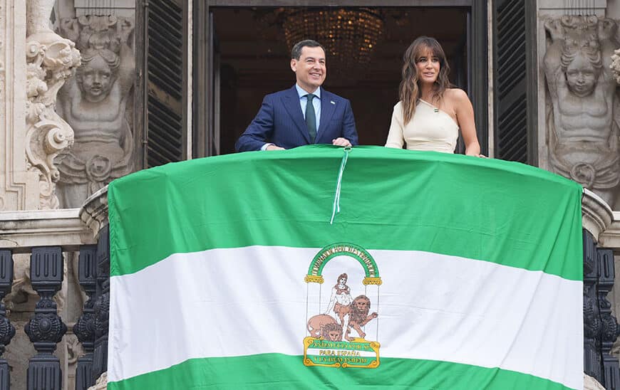 Moreno Reivindica la Bandera de Andalucía como Emblema de Solidaridad e Igualdad Social