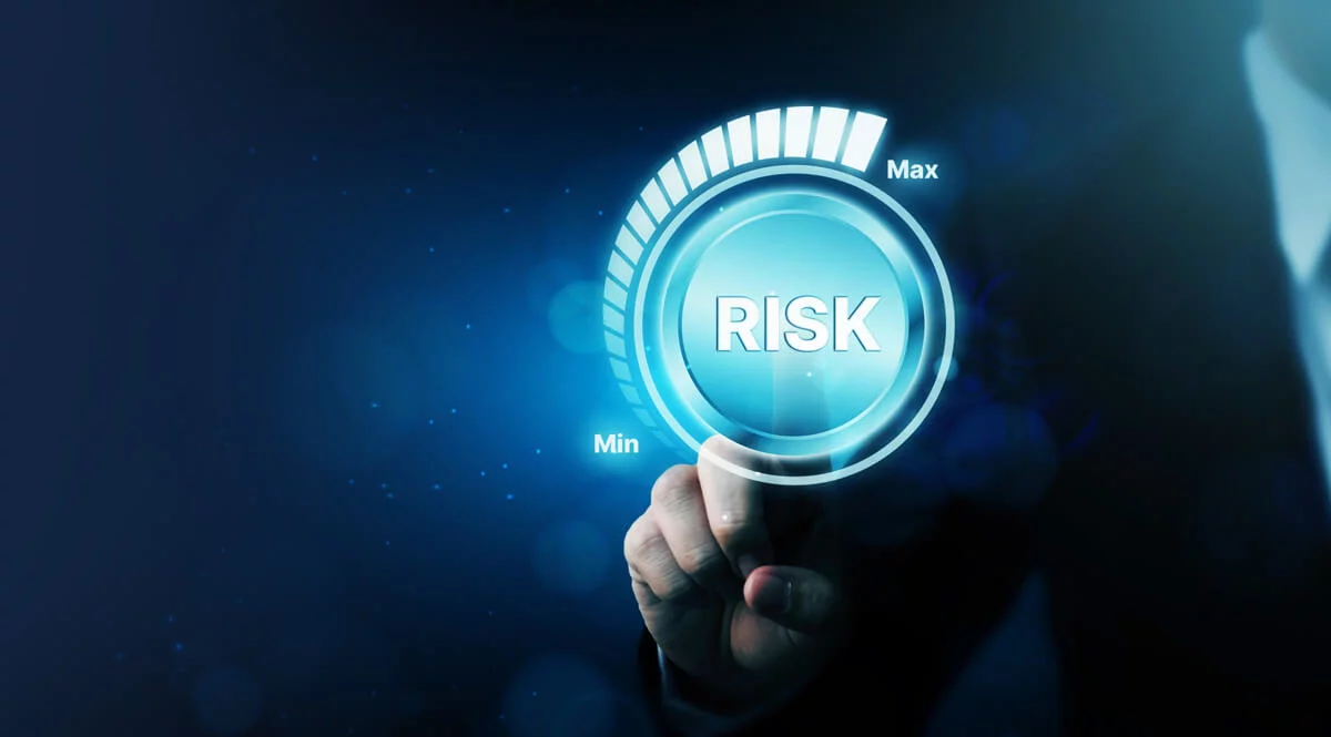 Navegando la Era de la IA Descontrolada: Retos de Ciberseguridad y la Prioridad de un Enfoque Basado en el Riesgo para 2026 1 Sergio Ramirez chef