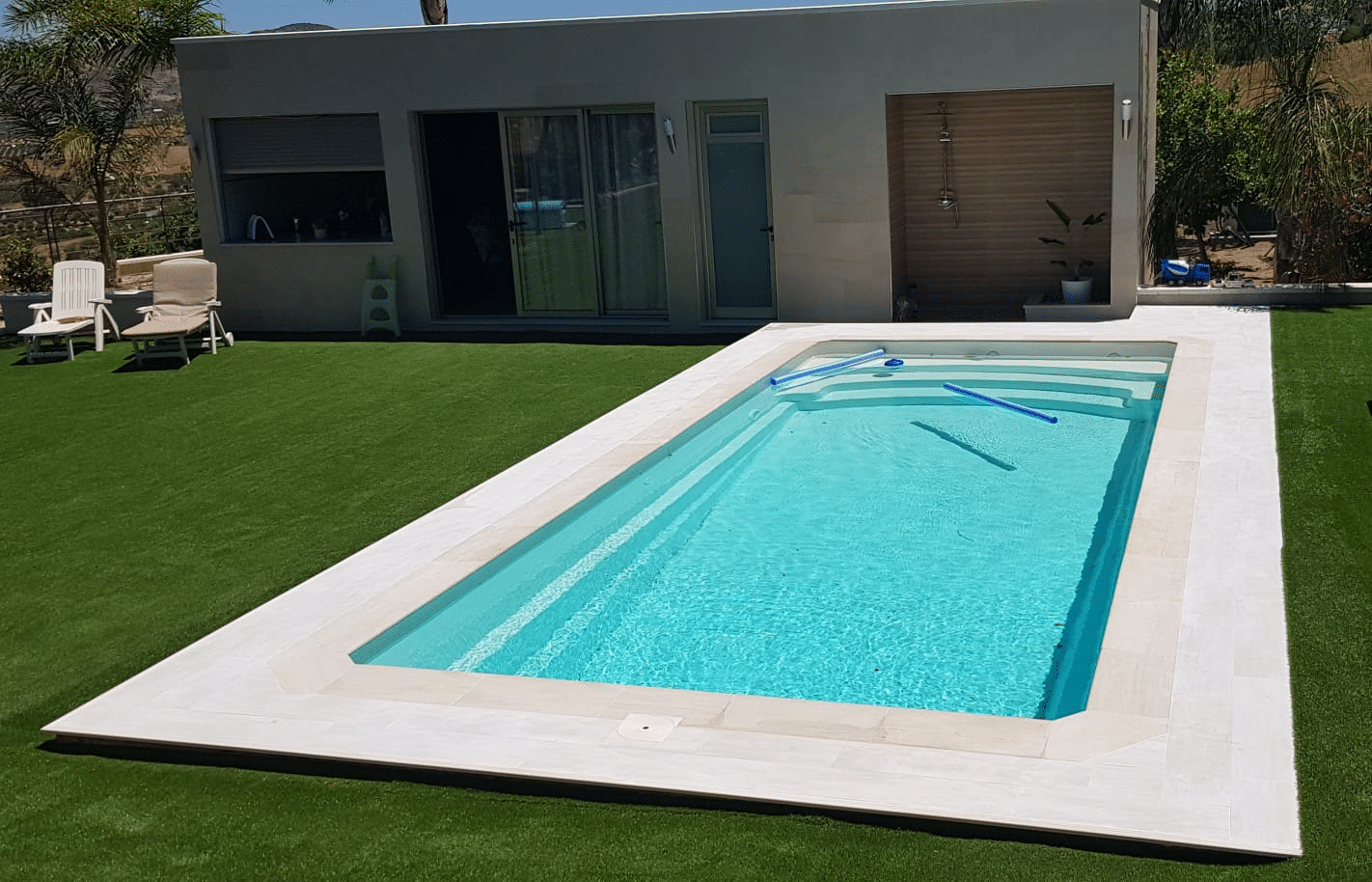 Poliéster Casariche: Innovación en Piscinas y Depósitos Personalizados de Larga Durabilidad 1 Sergio Ramirez chef