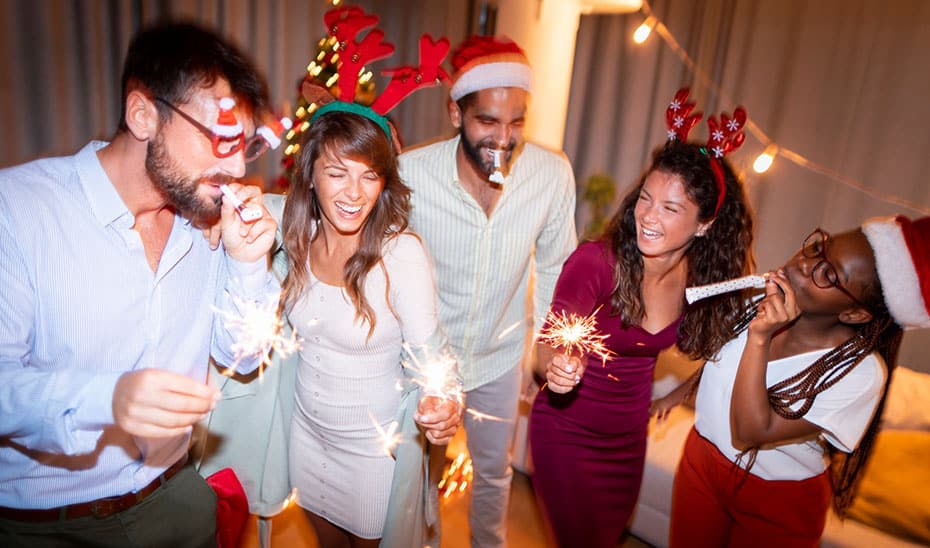 Prioridades Esenciales: Seguridad y Cumplimiento de Normativas de Aforo al Elegir un Cotillón 1 Prioridades Esenciales: Seguridad y Cumplimiento de Normativas de Aforo al Elegir un Cotillón