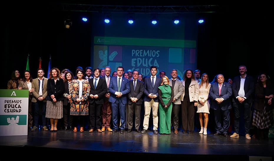 Quince Municipios Reconocidos con los Premios Educaciudad por su Compromiso con la Educación 1 Quince Municipios Reconocidos con los Premios Educaciudad por su Compromiso con la Educación
