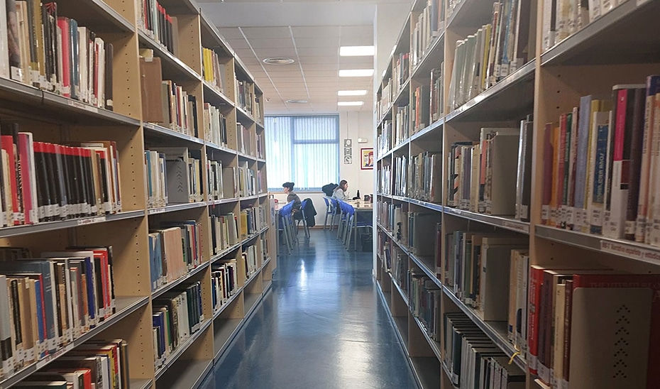 Récord Histórico: Andalucía Alcanza los 2.564 Grupos de Investigación Activos 1 Récord Histórico: Andalucía Alcanza los 2.564 Grupos de Investigación Activos