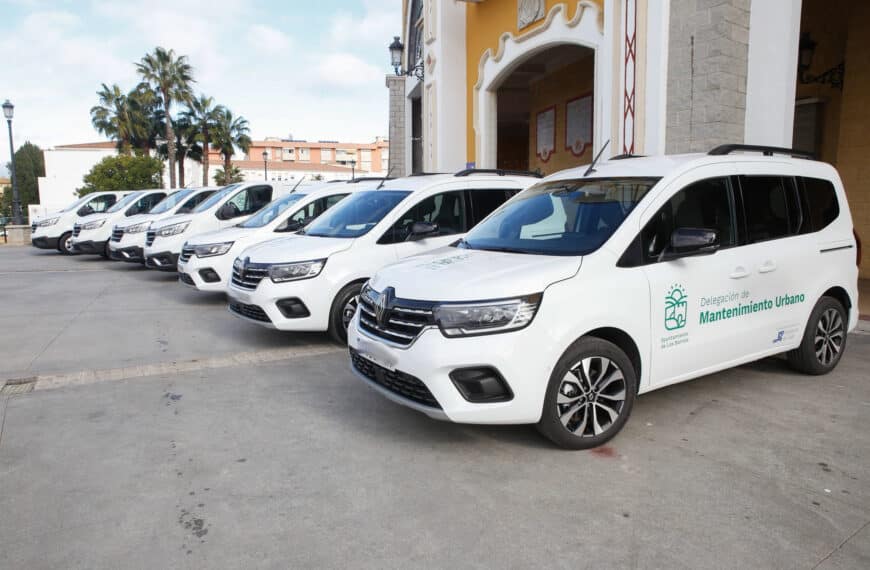 500.000 euros de financiación de la Diputación para la adquisición de 8 nuevos vehículos de mantenimiento urbano en Los Barrios