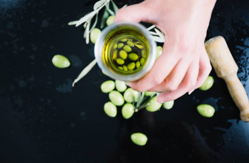 "Aceitunas y Oro Líquido: Inicia la Campaña del Aceite Nuevo en Andalucía" 🫒🍃