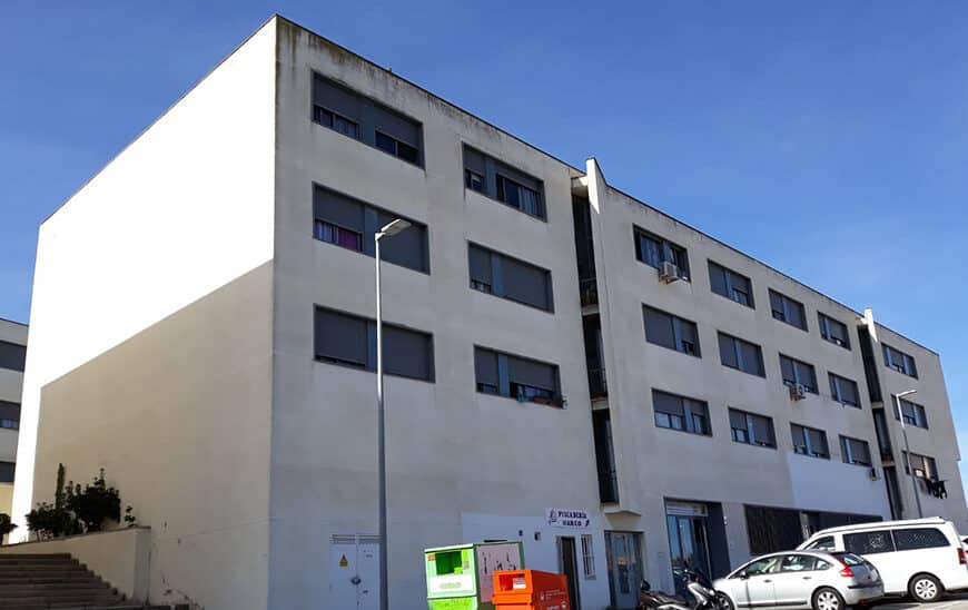 Adjudicada la Rehabilitación de 84 Viviendas Públicas en La Piñera, Algeciras