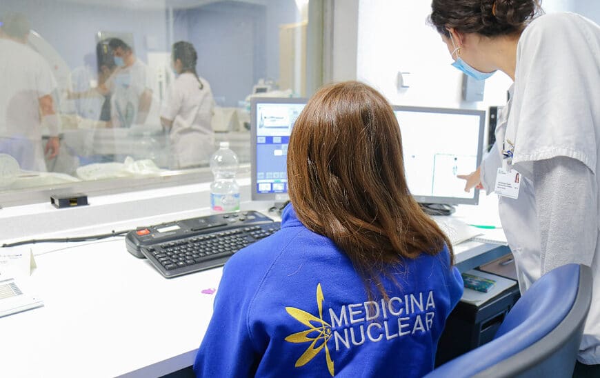 Andalucía Implementa Nueva Bolsa de Empleo para Optimizar la Contratación en el Sector Sanitario