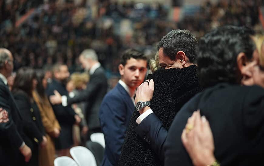Andalucía Se Une en Solidaridad con las Familias de las Víctimas de Adamuz en un Funeral Presidido por los Reyes