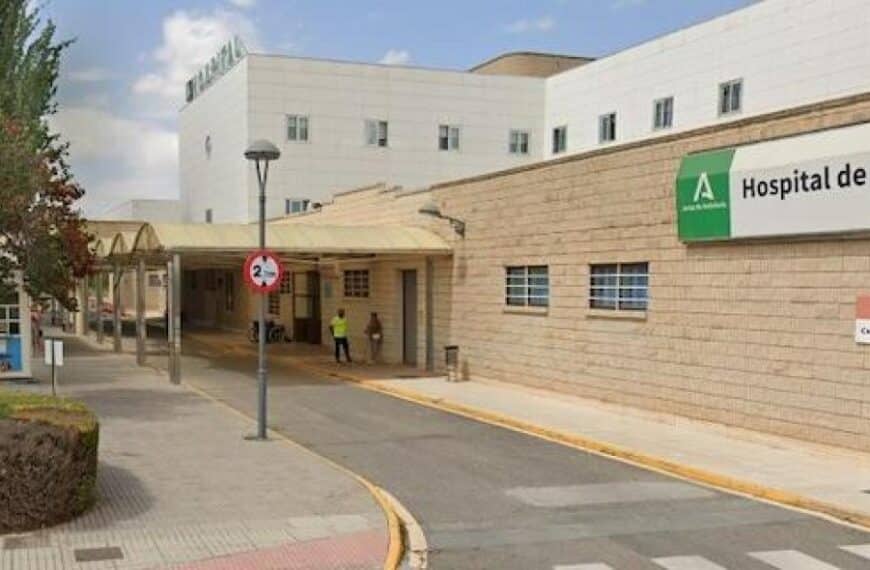 Entrada del Hospital de Baza