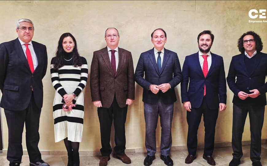 CEA y AJE Refuerzan su Colaboración para Impulsar Iniciativas Empresariales de Jóvenes Emprendedores Andaluces