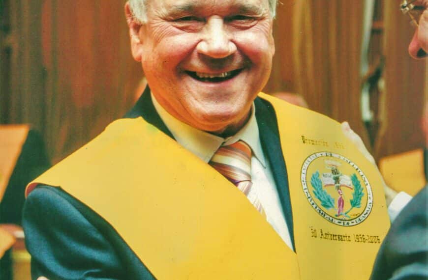 El Escudo de Oro de la Provincia será otorgado al doctor Francisco Ortega Viñolo por la Diputación