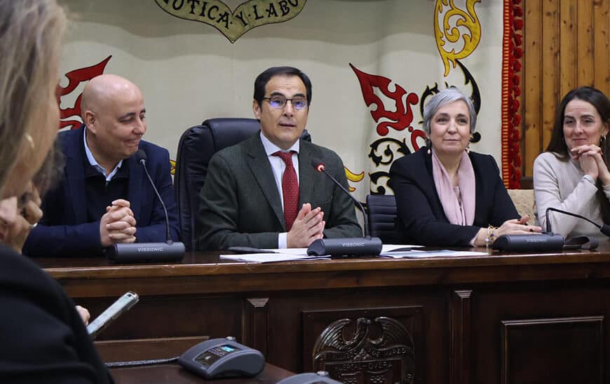 El Gobierno Andaluz Presenta el Proyecto de la Sede Judicial de Huércal-Overa tras 16 Años de Espera