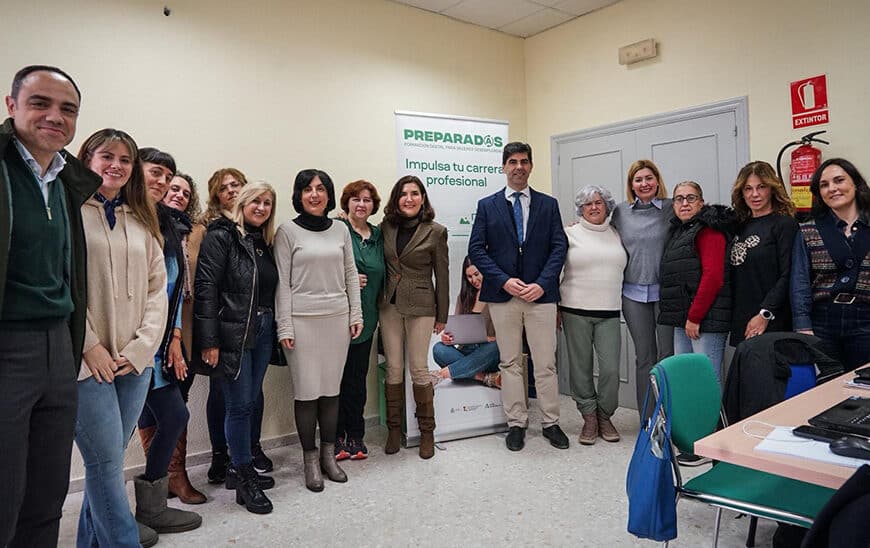El Programa 'Preparadas' Forma a Más de 80,300 Mujeres y Sigue Expandiéndose por Andalucía
