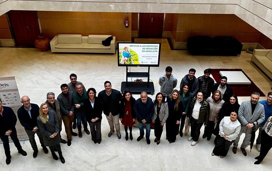 Empleo Fomenta el Crecimiento y Fortalecimiento de Empresas de Inserción en Andalucía mediante Andeis