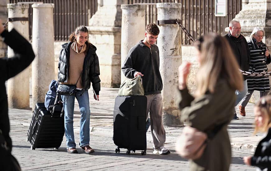 Hoteles Andaluces Logran un 71,9% de Ocupación y 947,000 Estancias en Navidad
