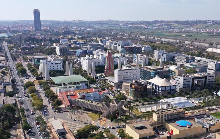Innovación en Sevilla TechPark: Movilidad, Digitalización y Energía para 2027