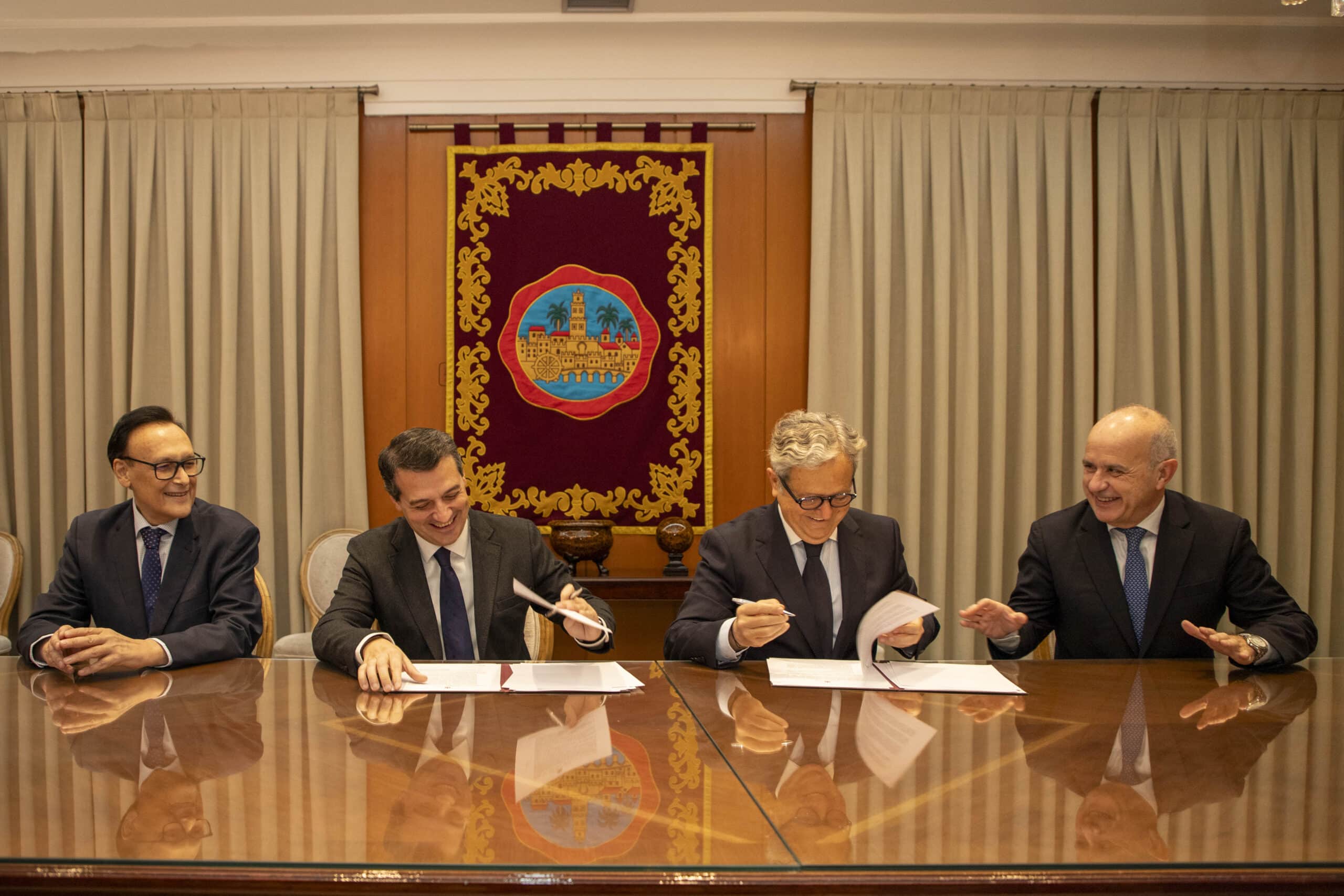 La Colaboración entre Administraciones Permite la Transformación del Antiguo Colegio Lucano en la Nueva Sede de la UNED Córdoba 1 La Colaboración entre Administraciones Permite la Transformación del Antiguo Colegio Lucano en la Nueva Sede de la UNED Córdoba