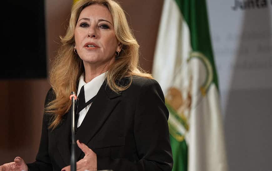 La Junta destina 28,9 millones para asegurar ayudas al transporte público hasta 2026