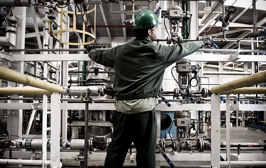 Las Grandes Empresas Duplican el Crecimiento del Tejido Productivo en Andalucía Frente a la Media Nacional