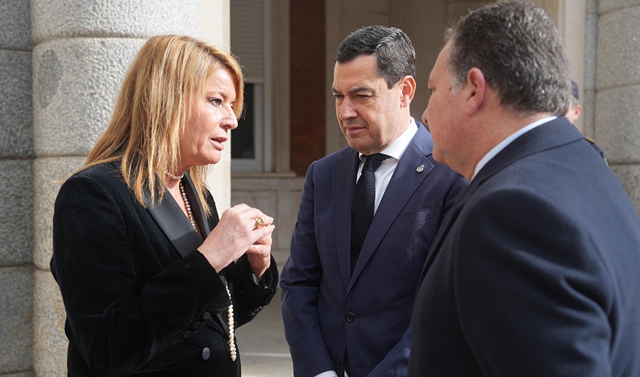 Moreno Honra en Huelva a las Víctimas del Accidente: 'Sus Ilusiones Ahora Son las Nuestras' 1 Moreno Honra en Huelva a las Víctimas del Accidente: 'Sus Ilusiones Ahora Son las Nuestras'