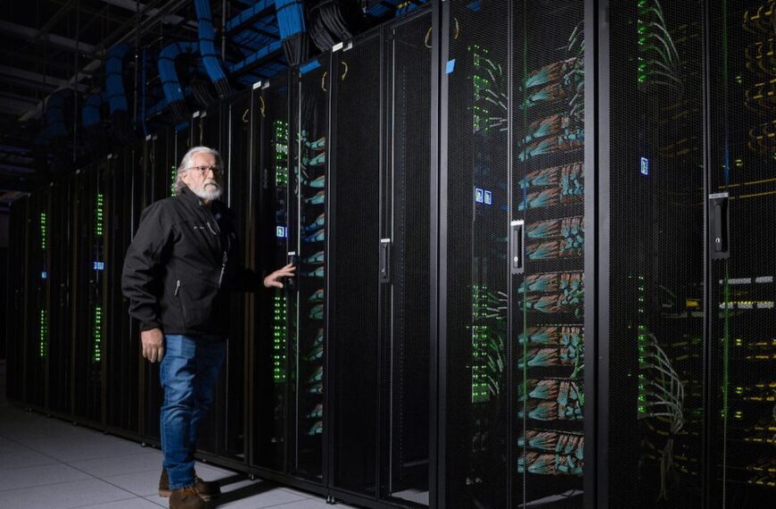 NVIDIA Invierte 2.000 Millones en CoreWeave para Impulsar la Competencia en ‘Fábricas de IA’ de 5 GW